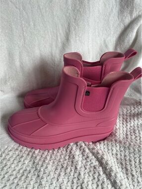 Sperry Pink Rubber Ankle Rain Boots Size 5